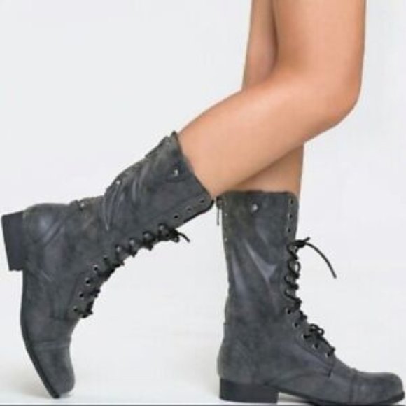 Madden Girl Shoes - Madden Girl womens combat boots size 8.5 gray mid calf lace up faux leather